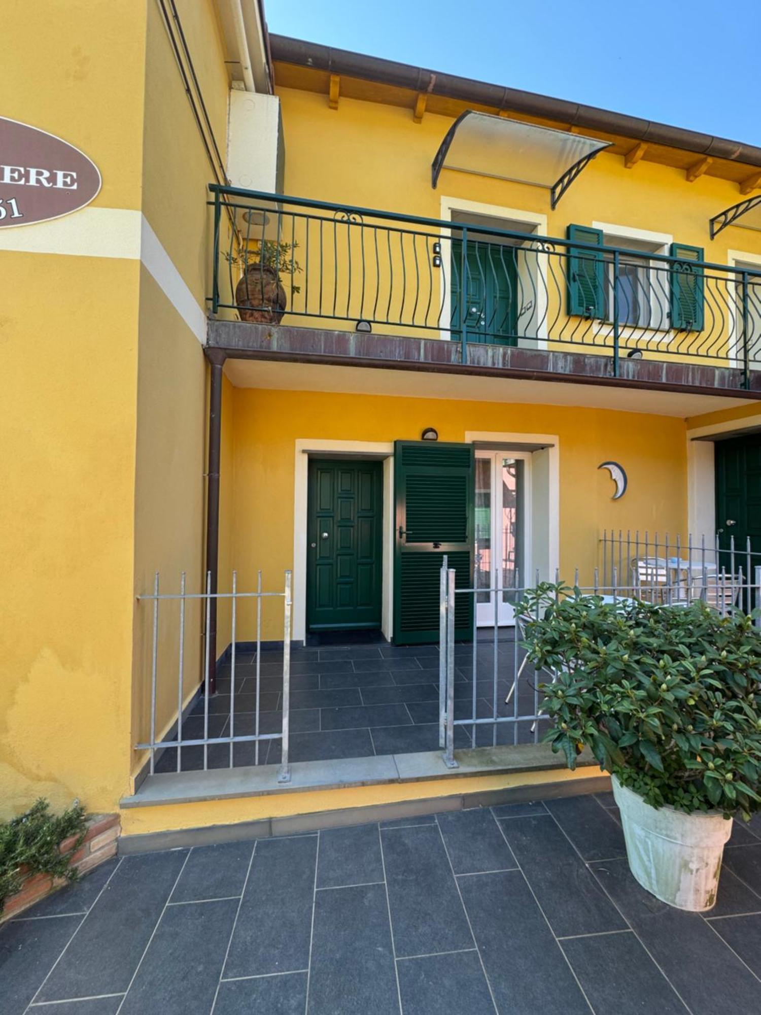 Affittacamere Pzeta Vernazza Exterior photo