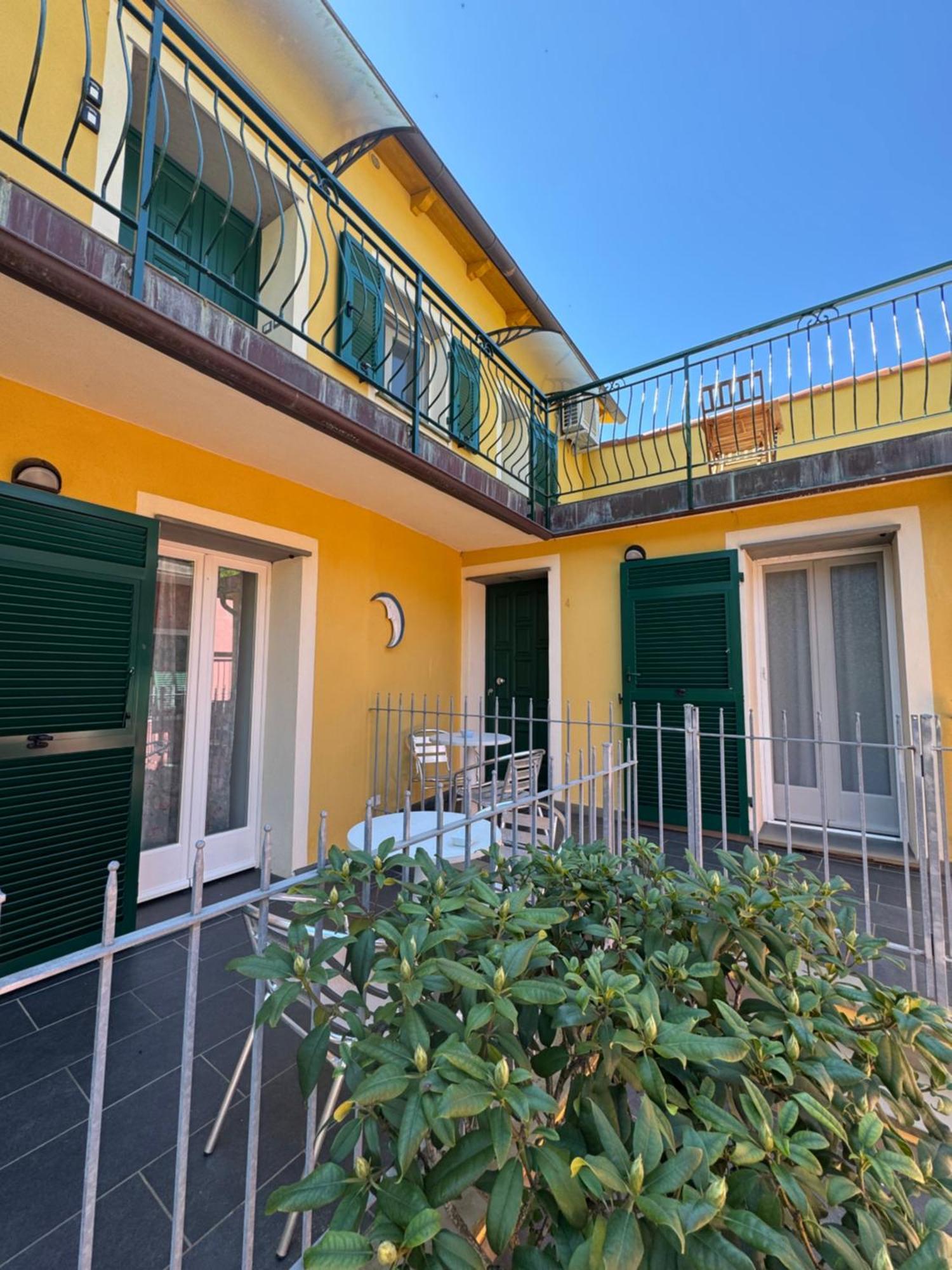 Affittacamere Pzeta Vernazza Exterior photo